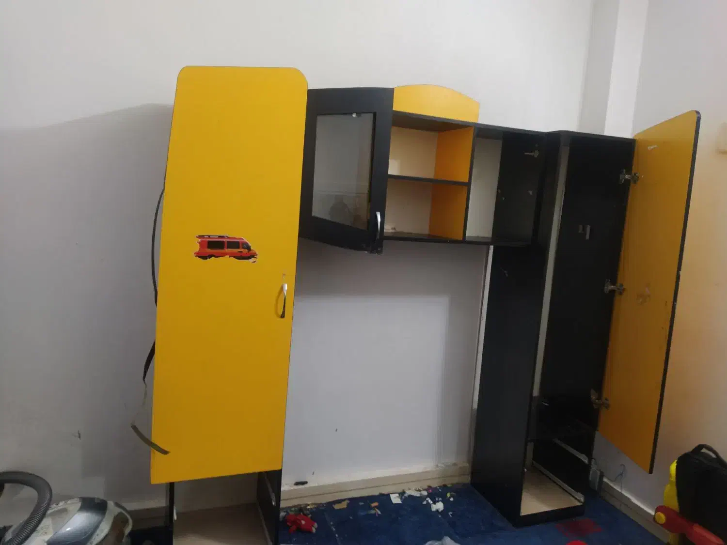 کمد لباس و میز کامپیوتر فروشی|جاکفشی، کمد، دراور|تایباد, |دیوار