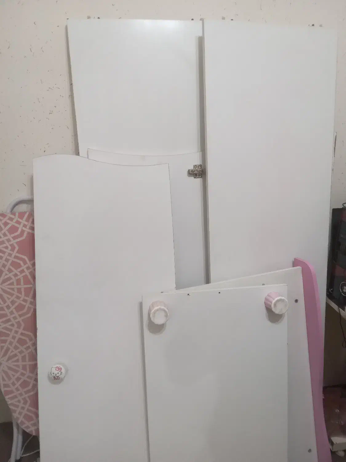 کمد دیواری سفید|جاکفشی، کمد، دراور|بندر انزلی, آذربایجان|دیوار