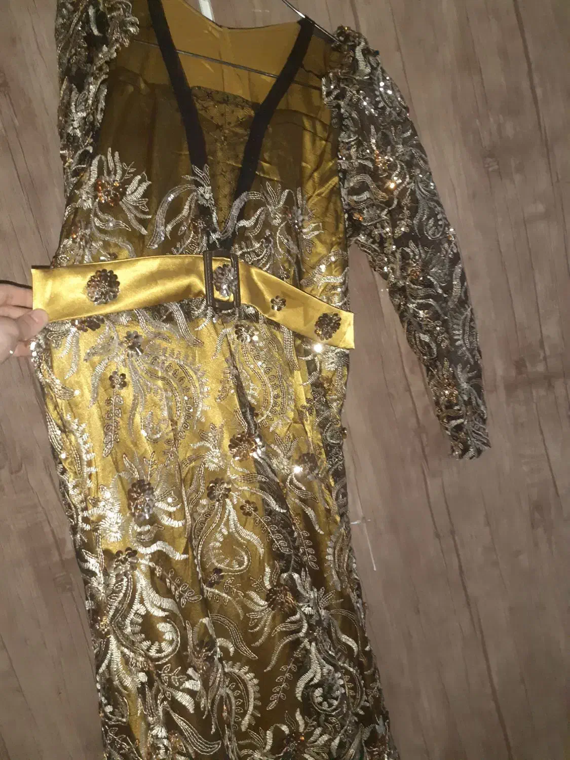 لباس مجلسی...کوی گلبهار.|لباس|کارون, |دیوار