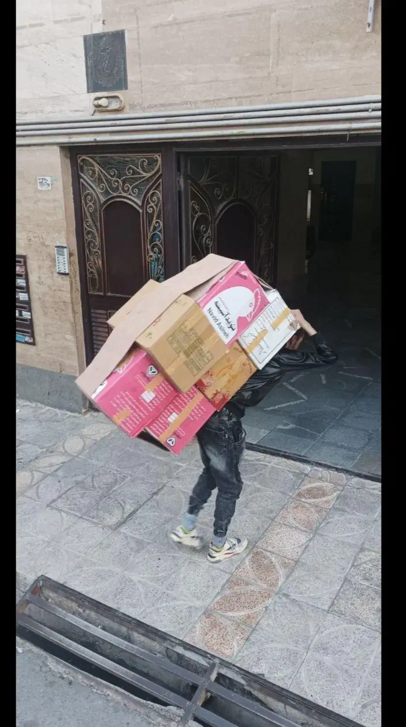 خدمات باربری و حمل اثاثیه منزل طاها بار|خدمات حمل و نقل|نجف‌آباد, امیرآباد|دیوار