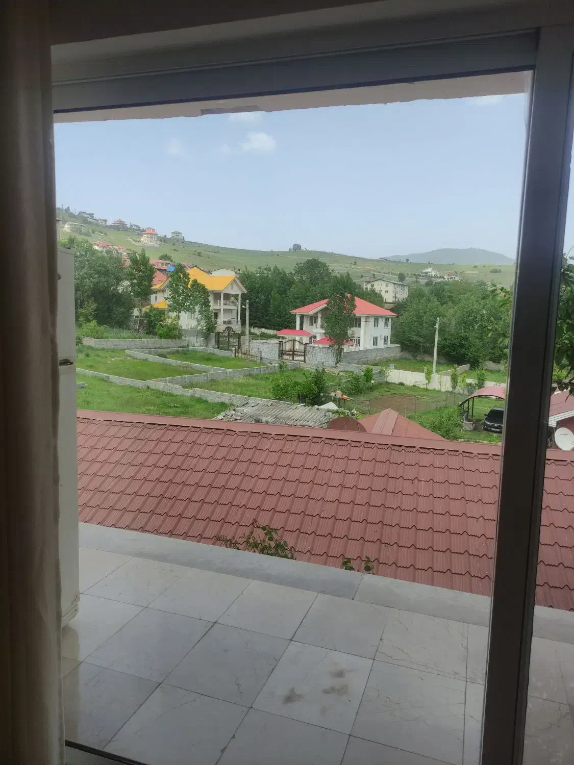 طراحی ساخت و نصب پنجره یوپی وی سی و آلومینیومی|خدمات پیشه و مهارت|کلاردشت, |دیوار