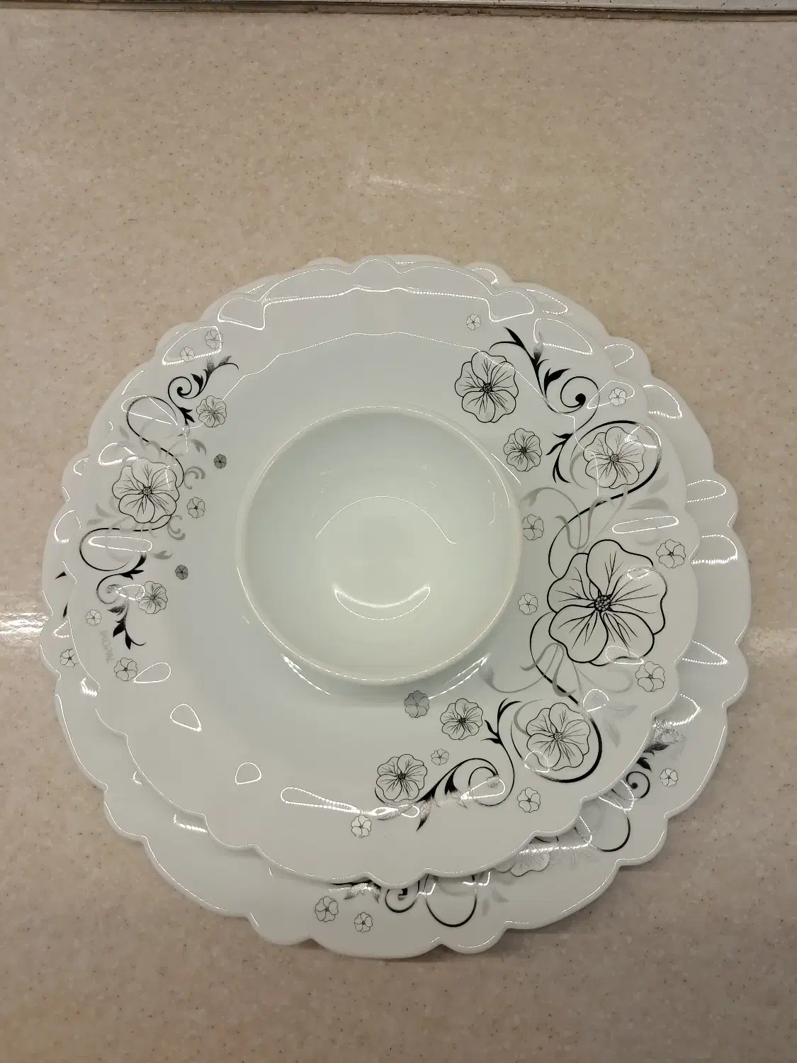 سرویس آرکوپال|ظروف سرو و پذیرایی|قدس, شهرقدس|دیوار