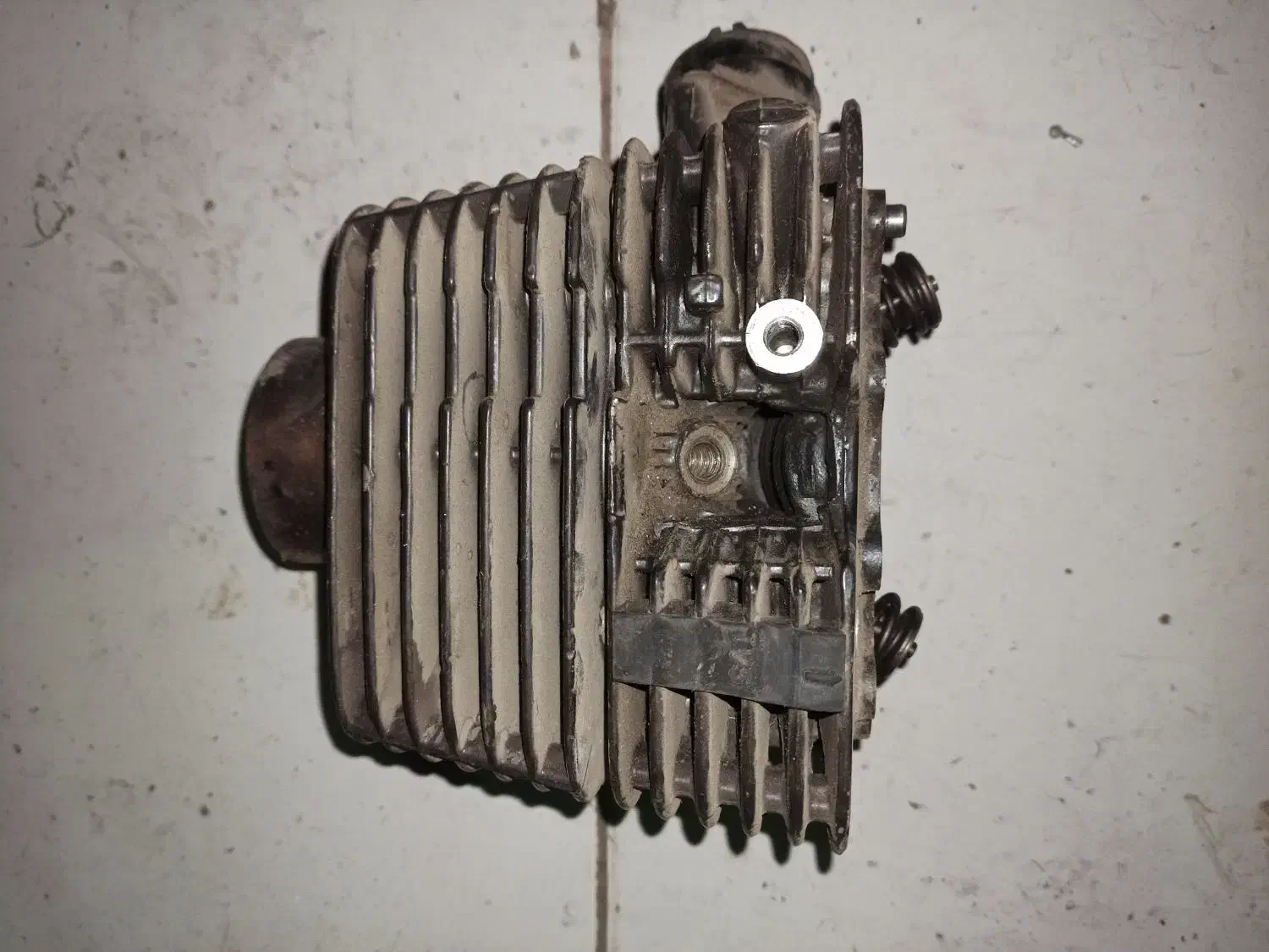 سیلندرسرسیلندر آپاچی 180|قطعات یدکی و لوازم جانبی|رباط‌کریم, الارد|دیوار