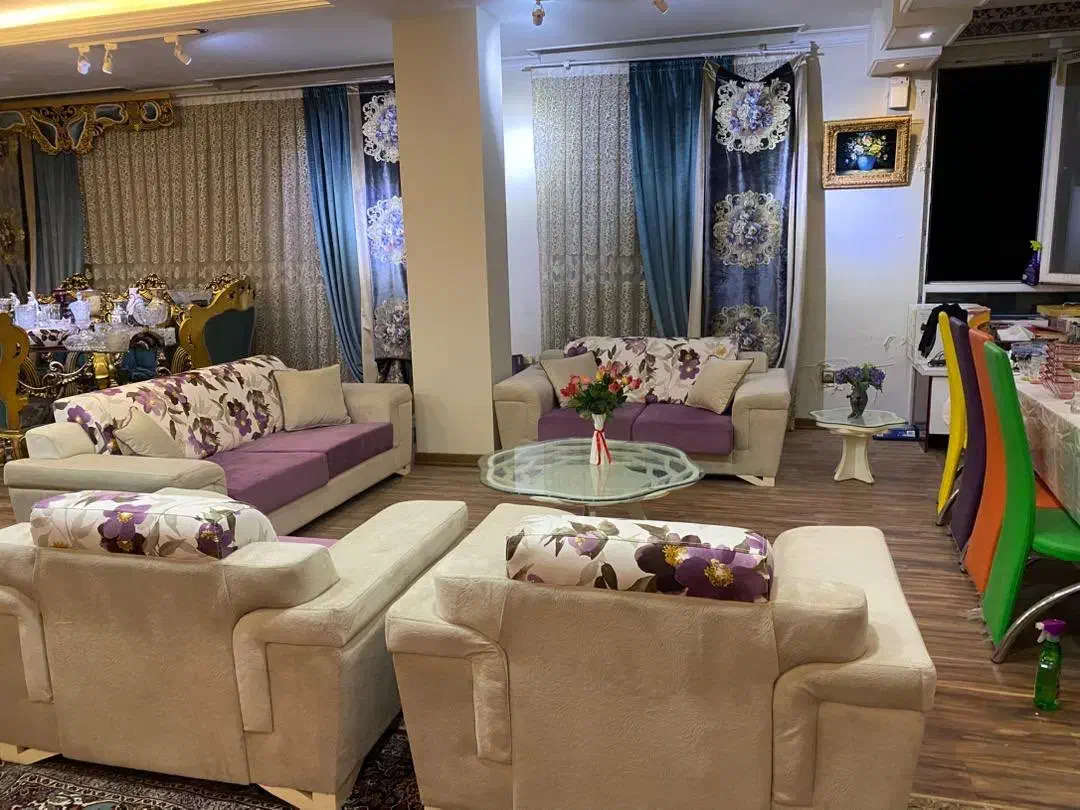 راحتی جلو تلویزیون|مبلمان خانگی و میز عسلی|تهران, درکه|دیوار