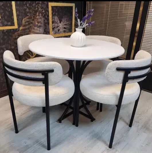 صندلی ناهارخوری و پلاستیکی کافه رستوران فست فود D|میز و صندلی غذاخوری|تهران, سلسبیل شمالی|دیوار