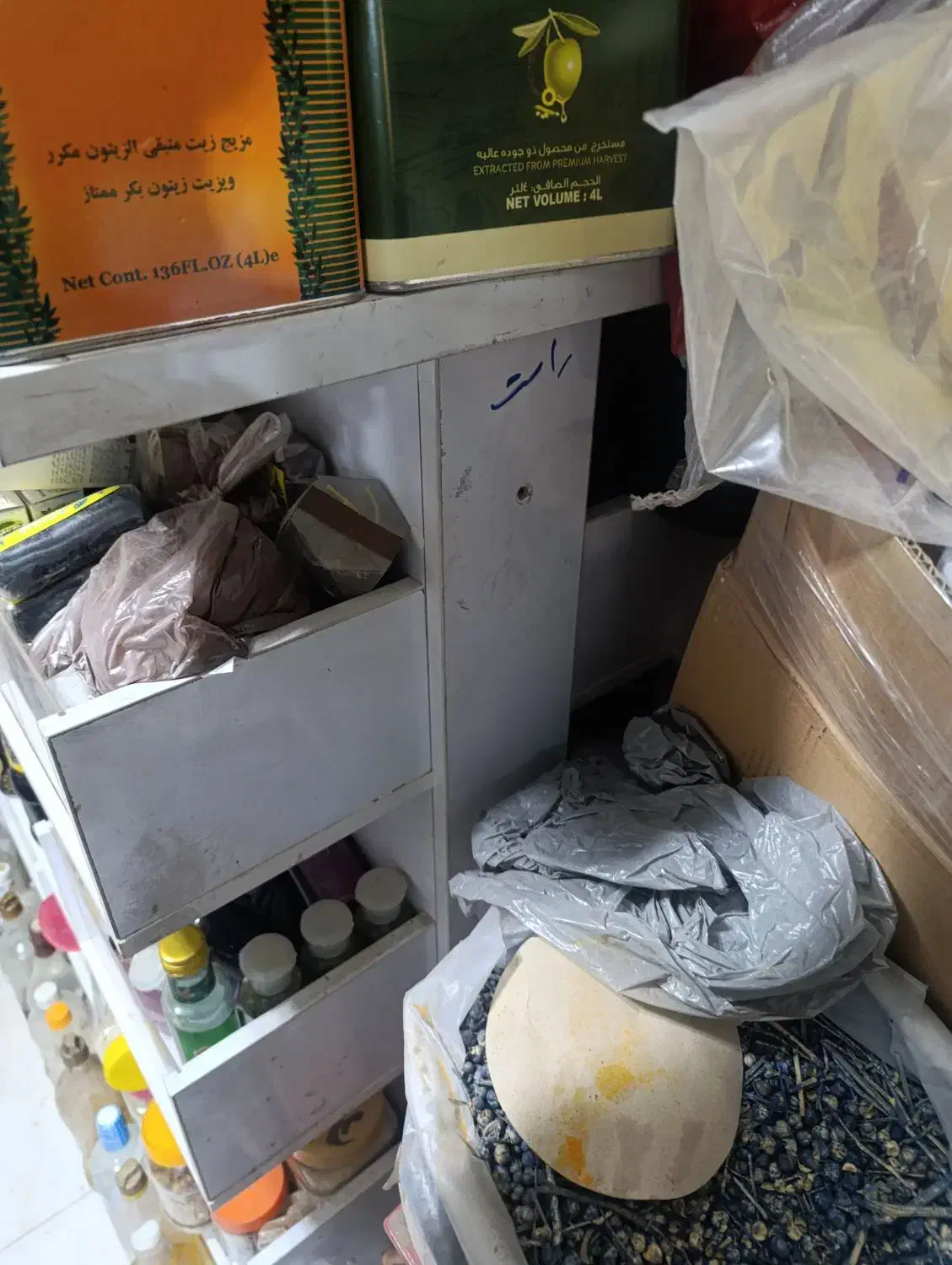 شلف وسط ام دی اف،طبقه ام دی اف با صفحه جلو فلکسی|کتابخانه، شلف، قفسه‌های دیواری|شیراز, سیاه سنگ|دیوار