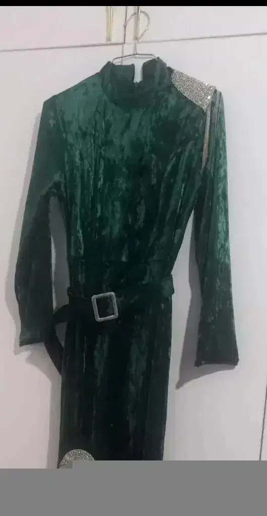 لباس مجلسی بلند|لباس|کبودرآهنگ, |دیوار