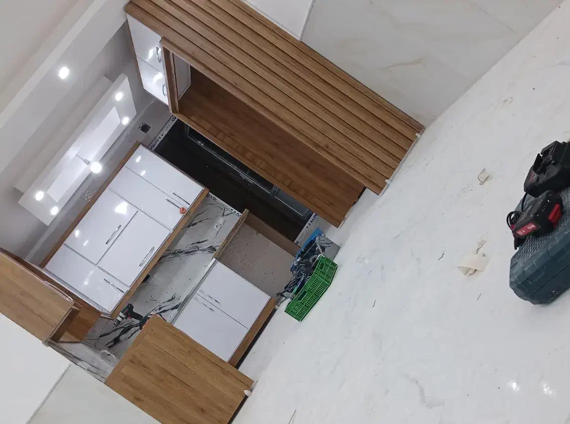 نصب وساخت فلزی وتعمیرات انواع کابینت فلزی وmdf|جاکفشی، کمد، دراور|ساوه, |دیوار