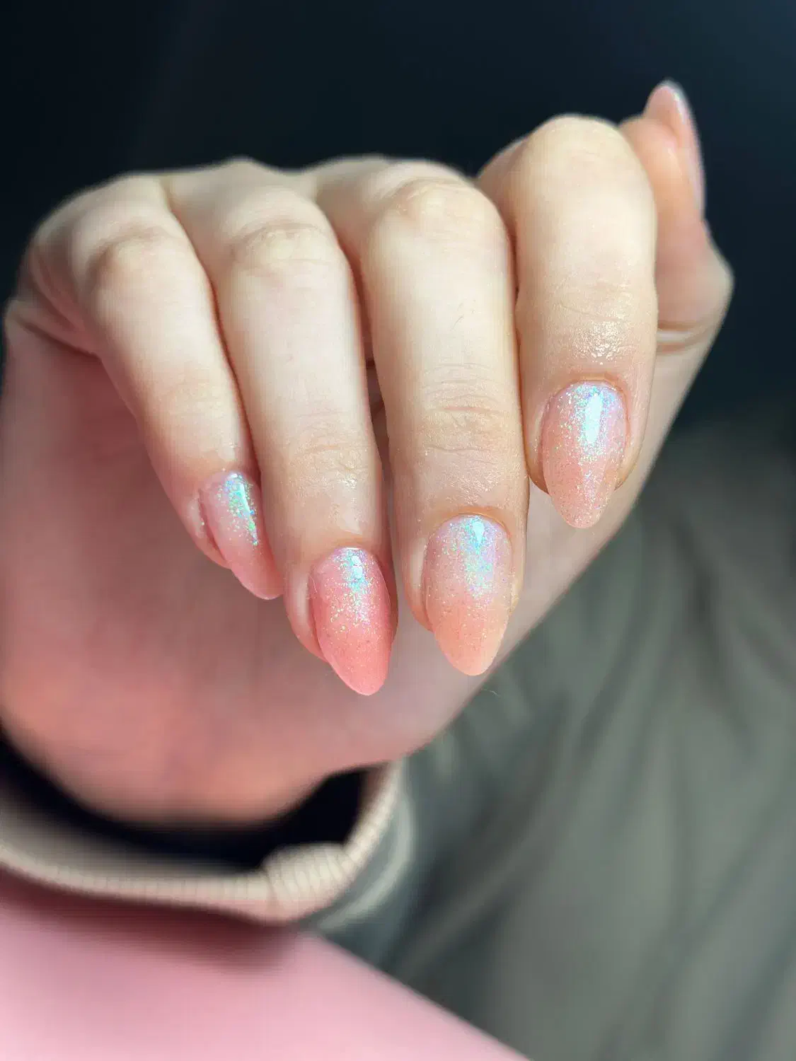 کاشت ناخن گلدشت شرقی|خدمات آرایشگری و زیبایی|خرم‌آباد, |دیوار