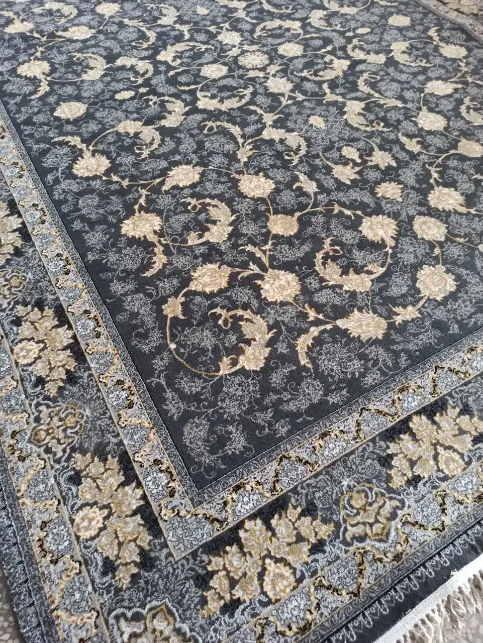 فرش درب منزل ببین رضایت داشتی تصویه کن|فرش|نکا, |دیوار