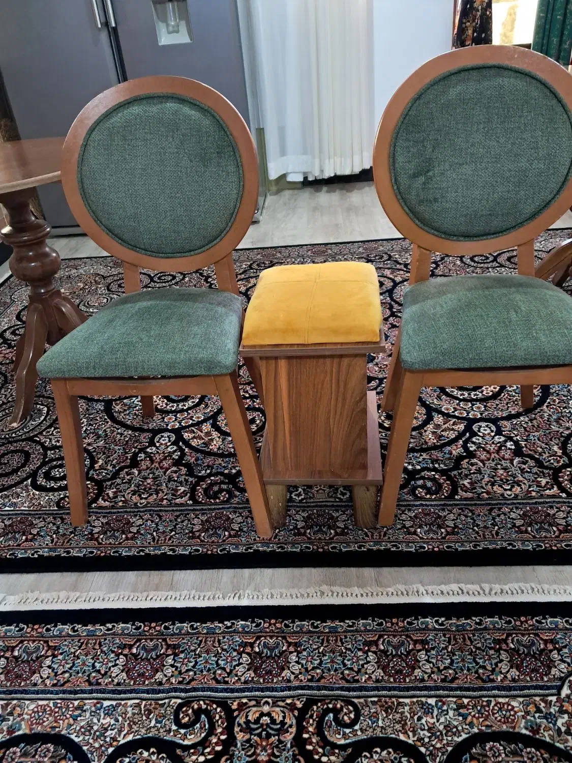 میز ناهار خوری دونفره با صندلی کوچیک|میز و صندلی غذاخوری|رودسر, |دیوار