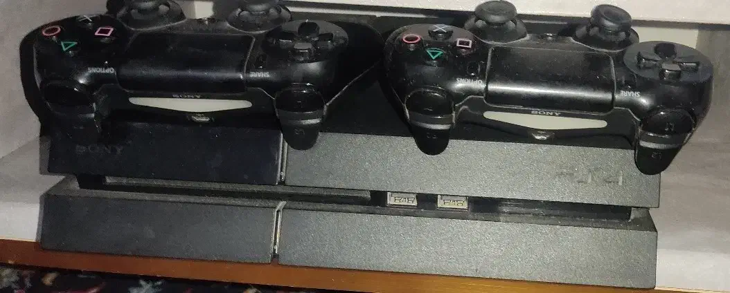 PS4 جفت دسته|کنسول، بازی ویدئویی و آنلاین|شیراز, میانرود|دیوار