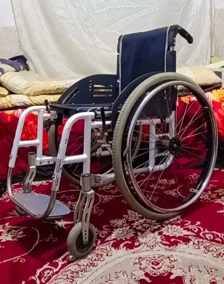 4عدد ویلچر|آرایشی، بهداشتی، درمانی|مشهد, وحید|دیوار