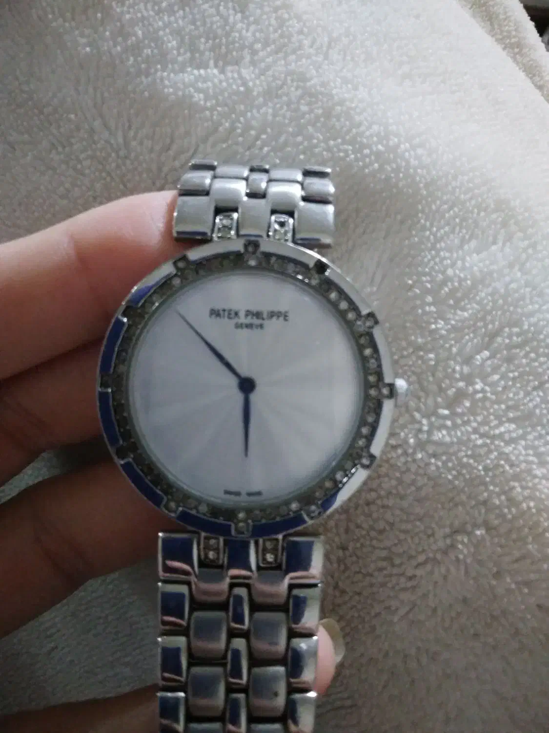 ساعت ست پتک فیلیپ|ساعت|ساری, |دیوار