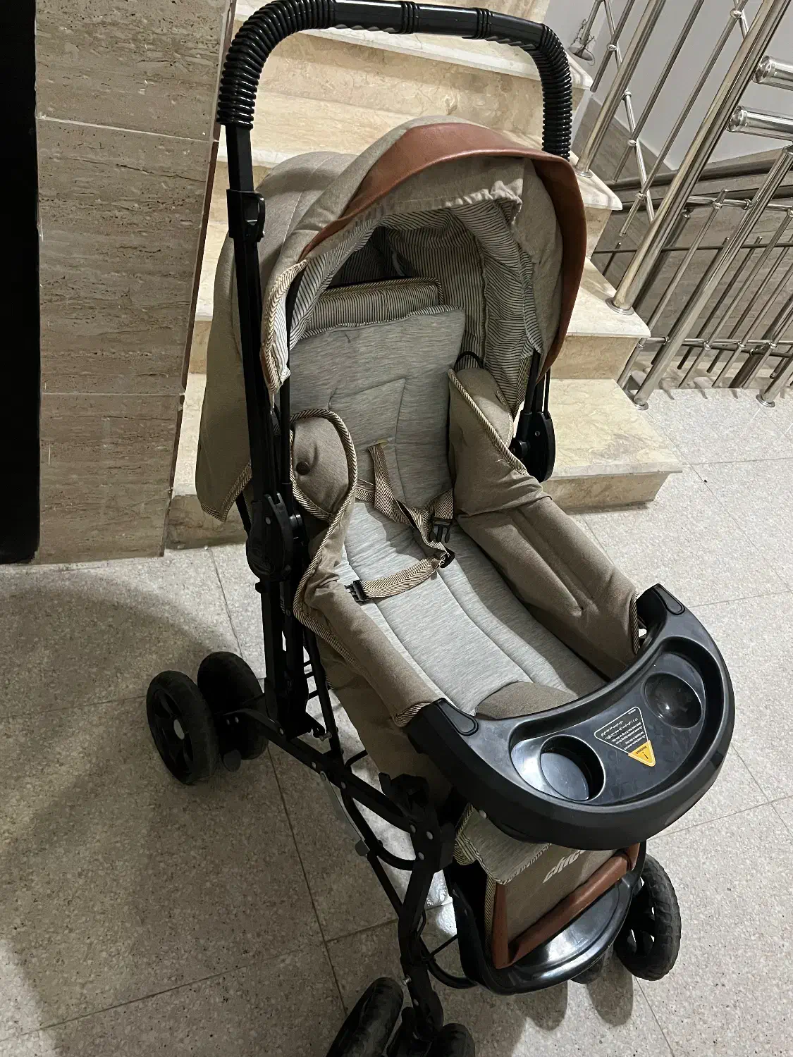 کالسکه|کالسکه و لوازم جانبی|صومعه‌سرا, |دیوار