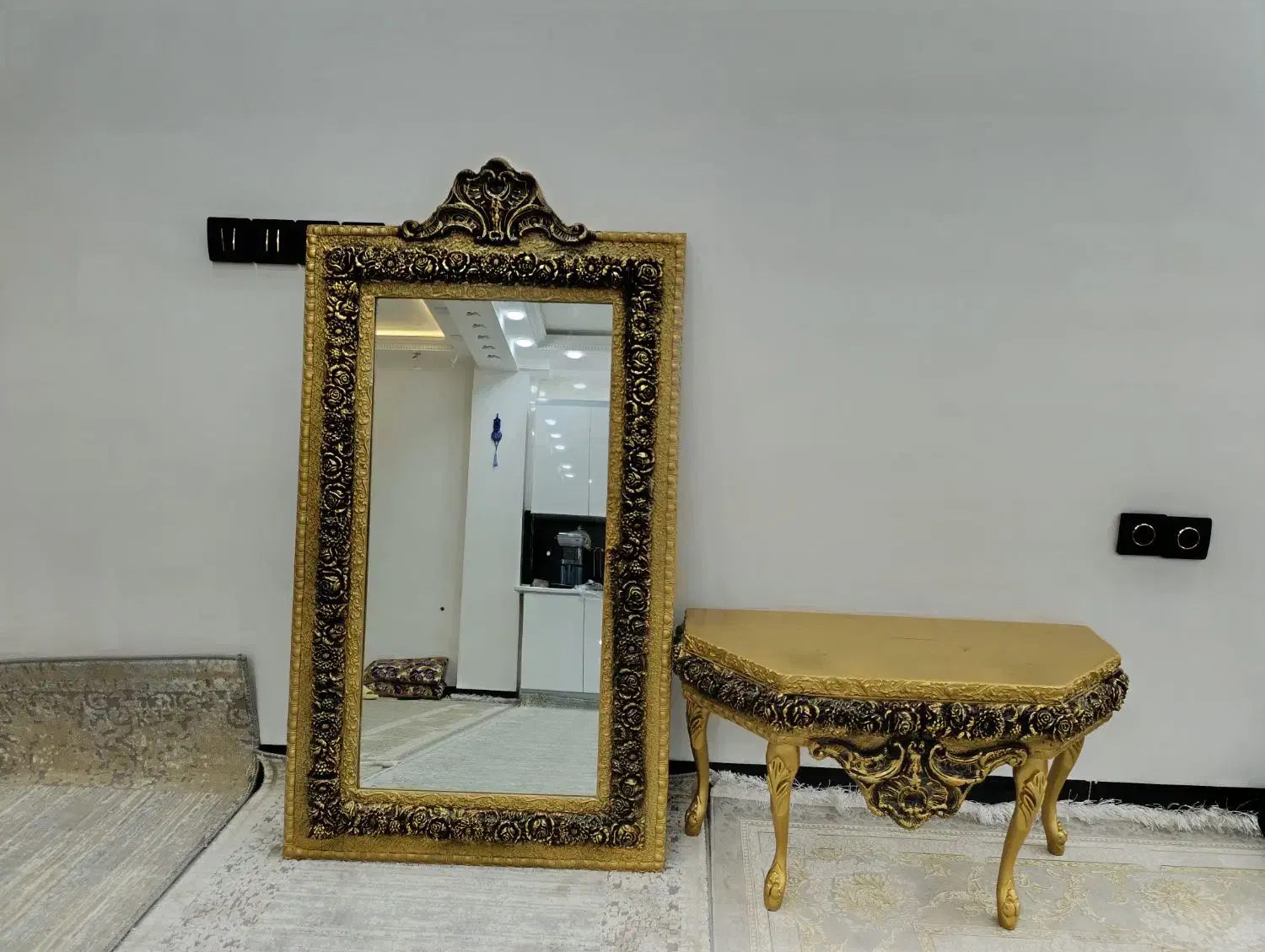 آینه و کنسول تمیز|بوفه، ویترین، کنسول|چرداول, |دیوار