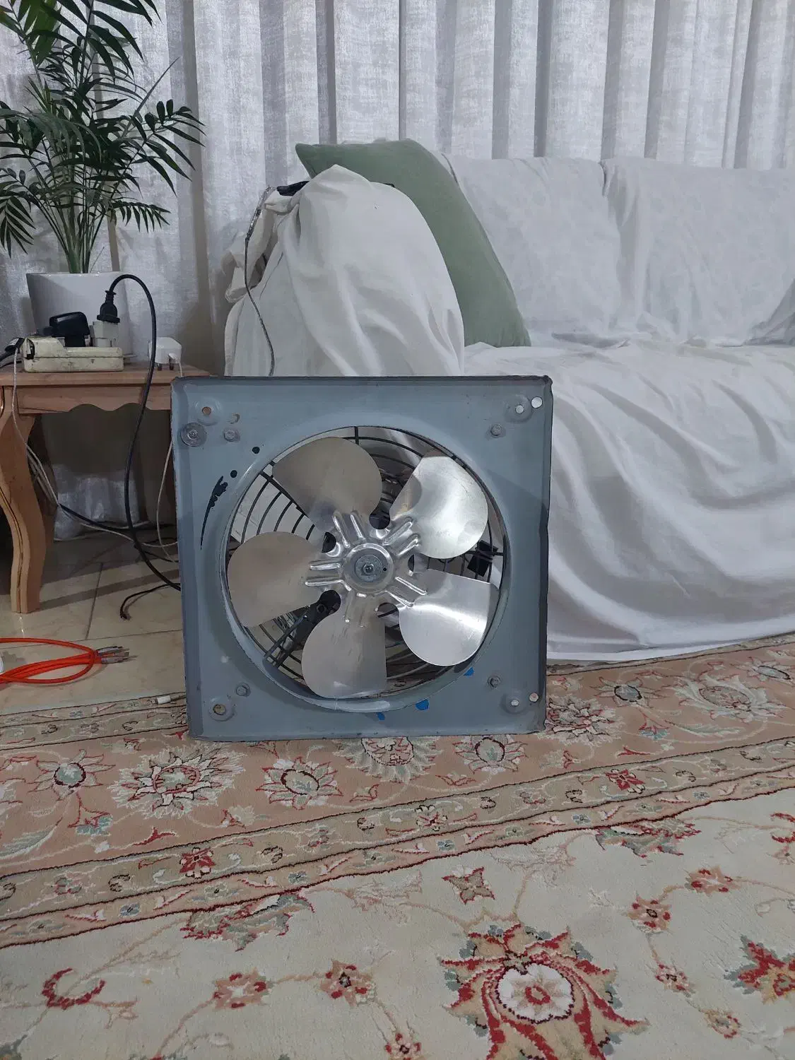 هواکش|پنکه و تصفیهکنندهٔ هوا|مشهد, سرافرازان|دیوار