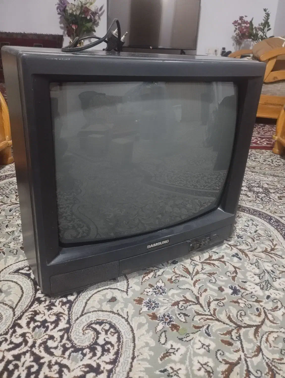 تلویزیون سامسونگ ۲۰ اینچ|تلویزیون و پروژکتور|گرگان, |دیوار