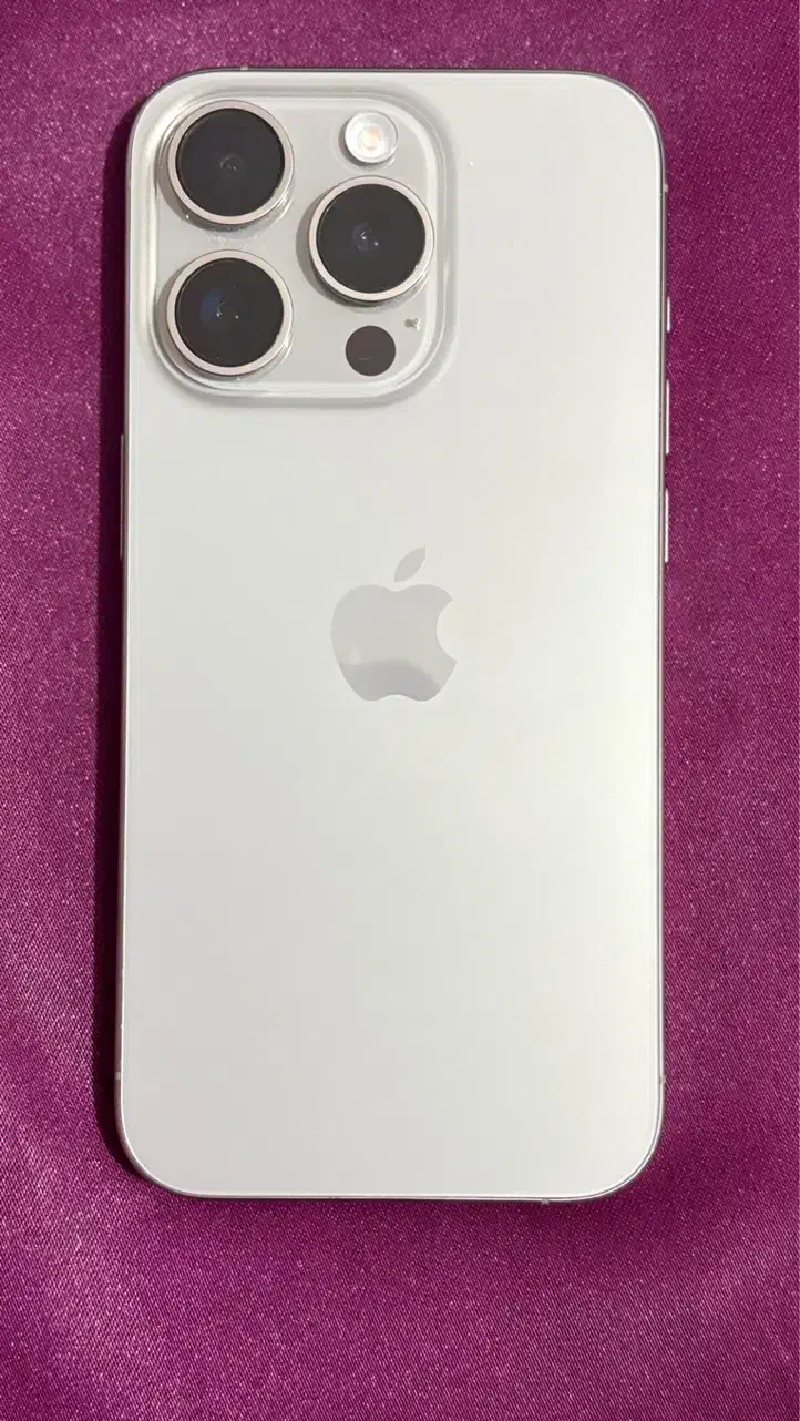 ۱۵ پرو بدون ریجستر|موبایل|بوشهر, |دیوار