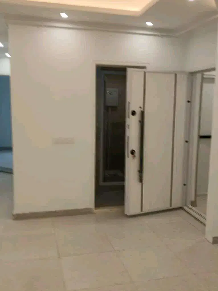 4 خواب 180 متر اداری / پزشکی / انصاری|اجارهٔ دفتر کار، اتاق اداری، مطب|رشت, امین الضرب|دیوار