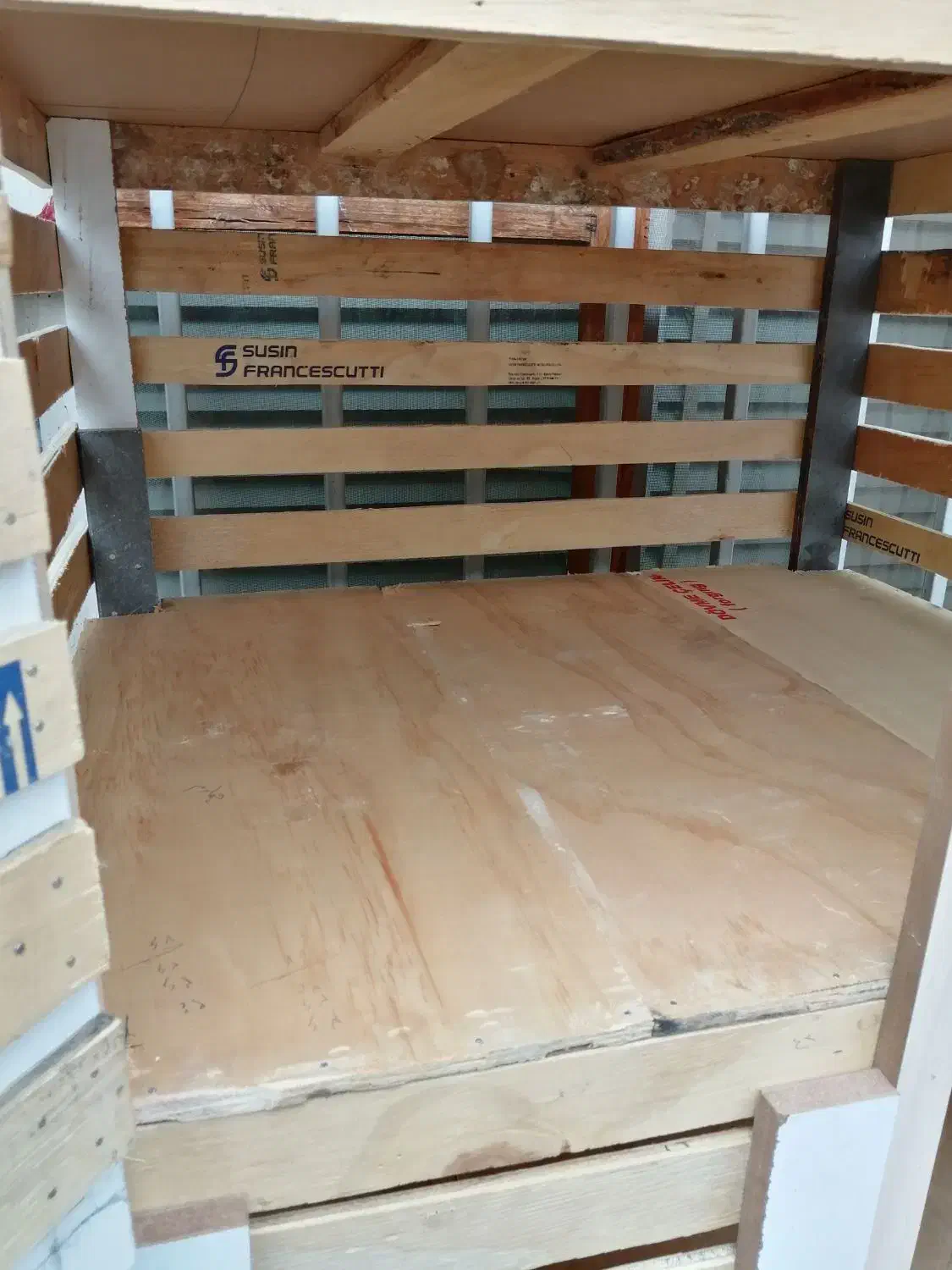 جفتگاه کفتر|لوازم جانبی حیوانات|شیراز, ترمینال باربری|دیوار