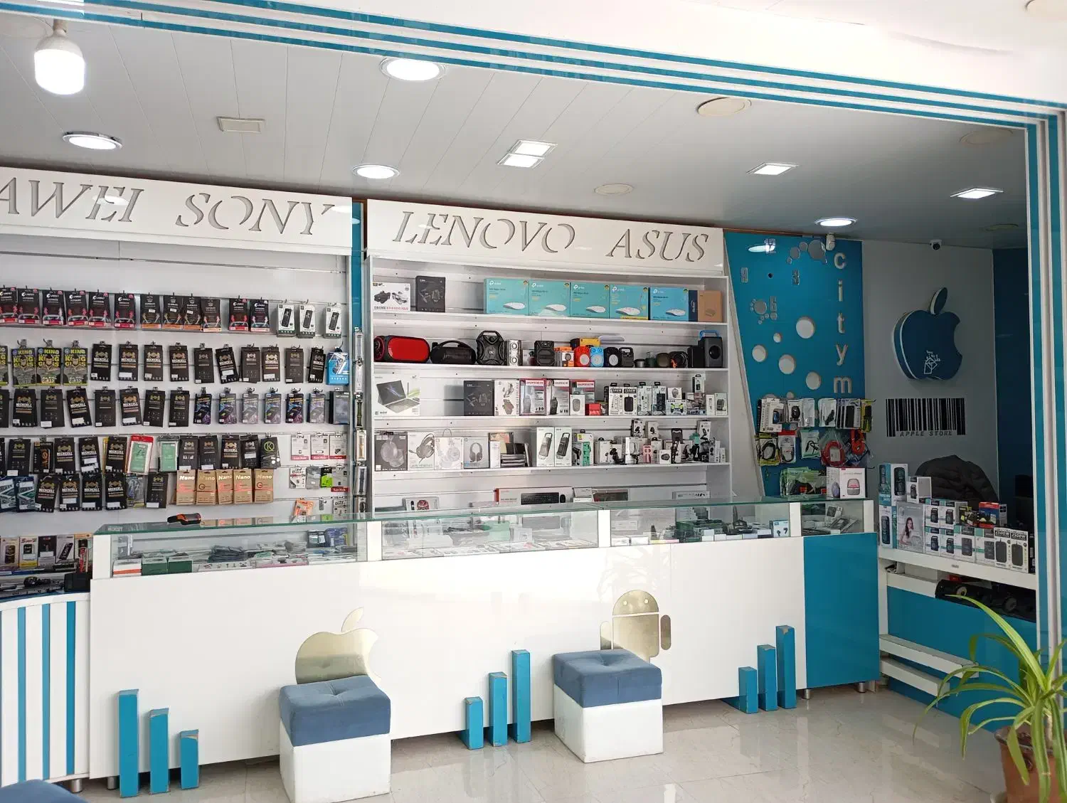 اجاره مغازه و فروش کل لوازم جانبی موبایل|اجارهٔ مغازه و غرفه|پارسیان, |دیوار