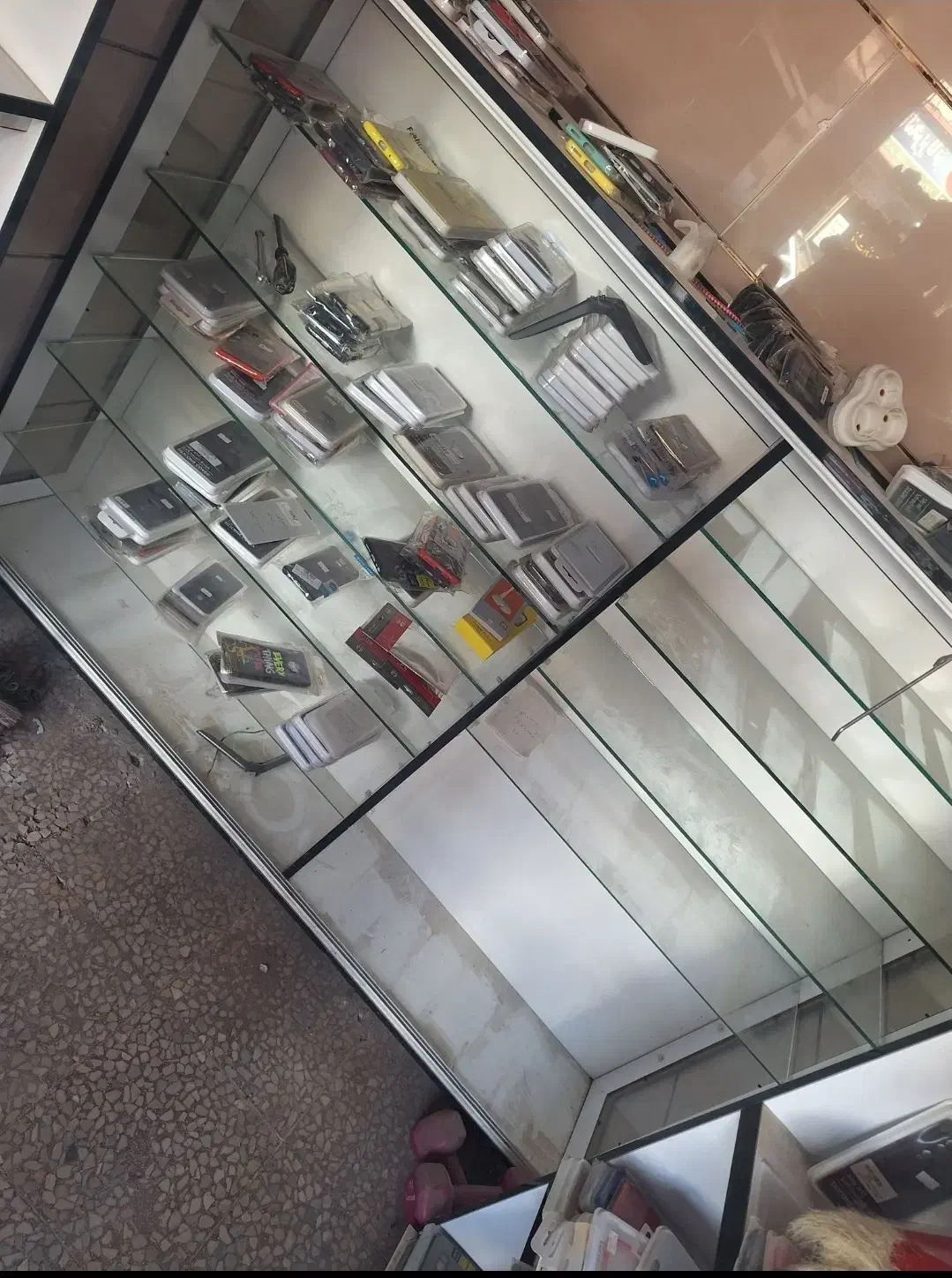 ویترین مغازه|فروشگاه و مغازه|قیدار, |دیوار