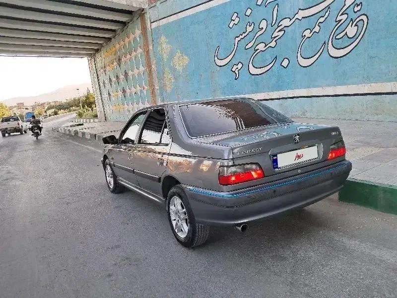 پژو پارس|خودرو سواری و وانت|بروجرد, |دیوار