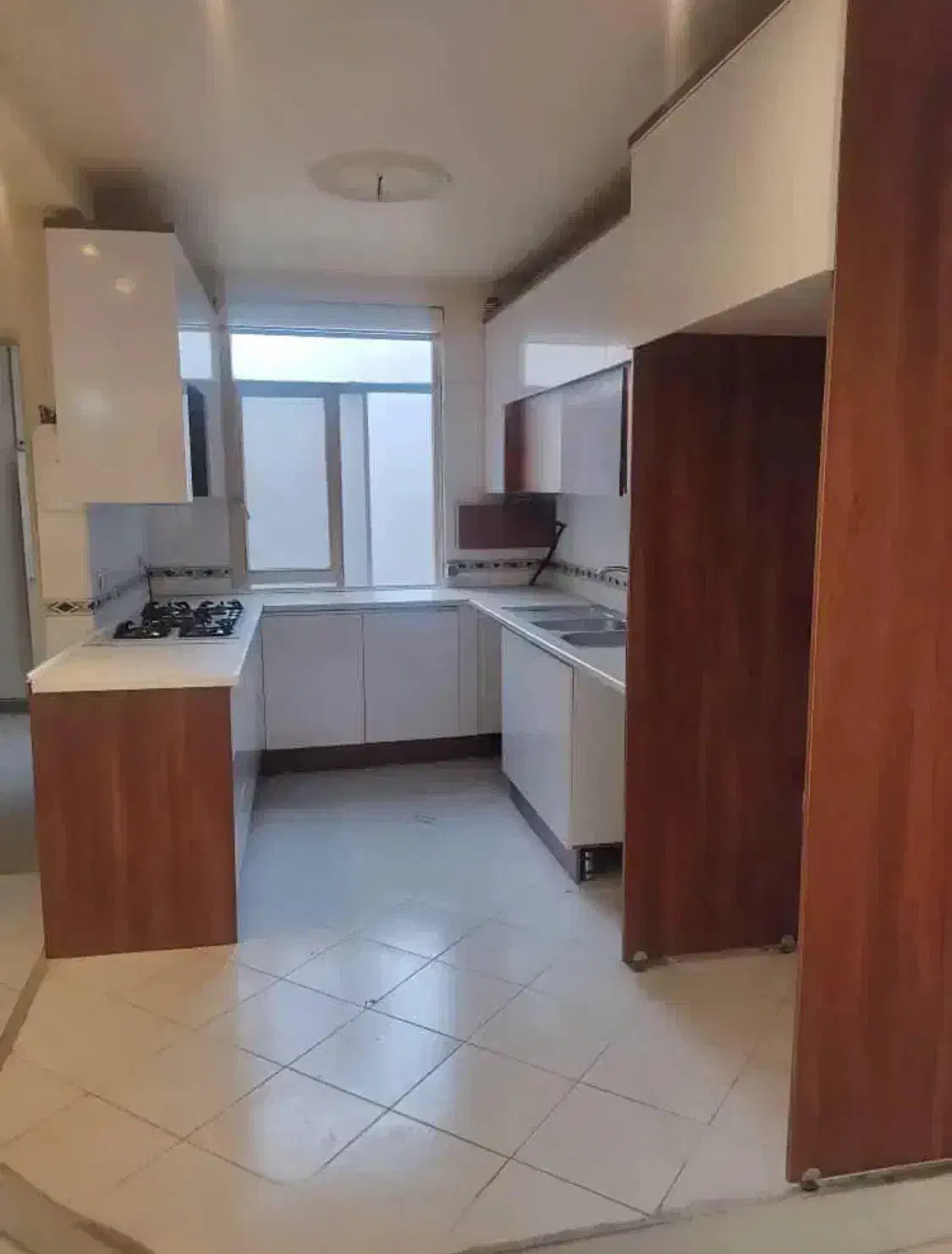 ۹۰ متر ، دو خواب ، پر نور و خوش نقشه|اجارهٔ آپارتمان|سبزوار, ولیعصر (نجار آباد)|دیوار