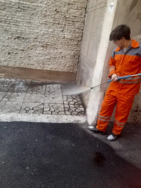 شستشوی سیار ماشین سنگین وسبک پارکینگ درب وکاشیو...|خدمات نظافت|تهران, قیطریه|دیوار