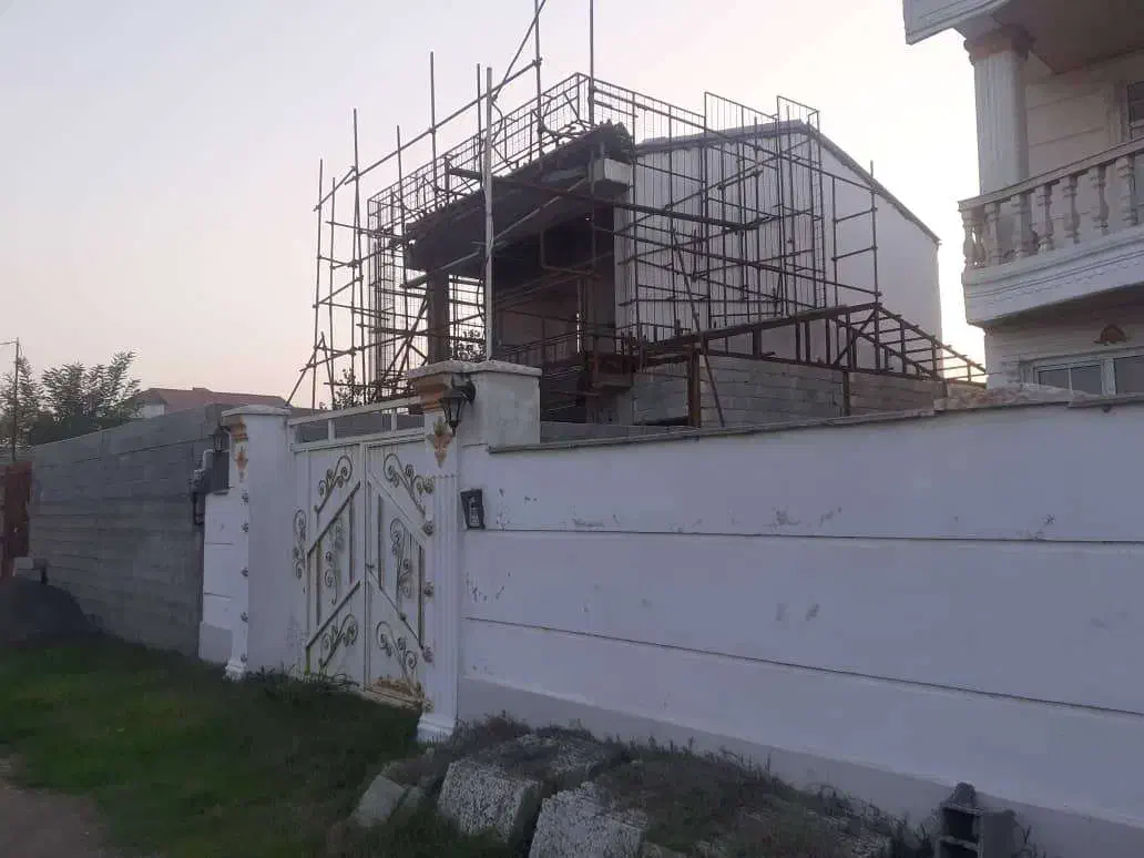 نیازمند سیمانکاروکارگر دست به کار حقوق|استخدام معماری، عمران و ساختمانی|لاهیجان, حزین|دیوار