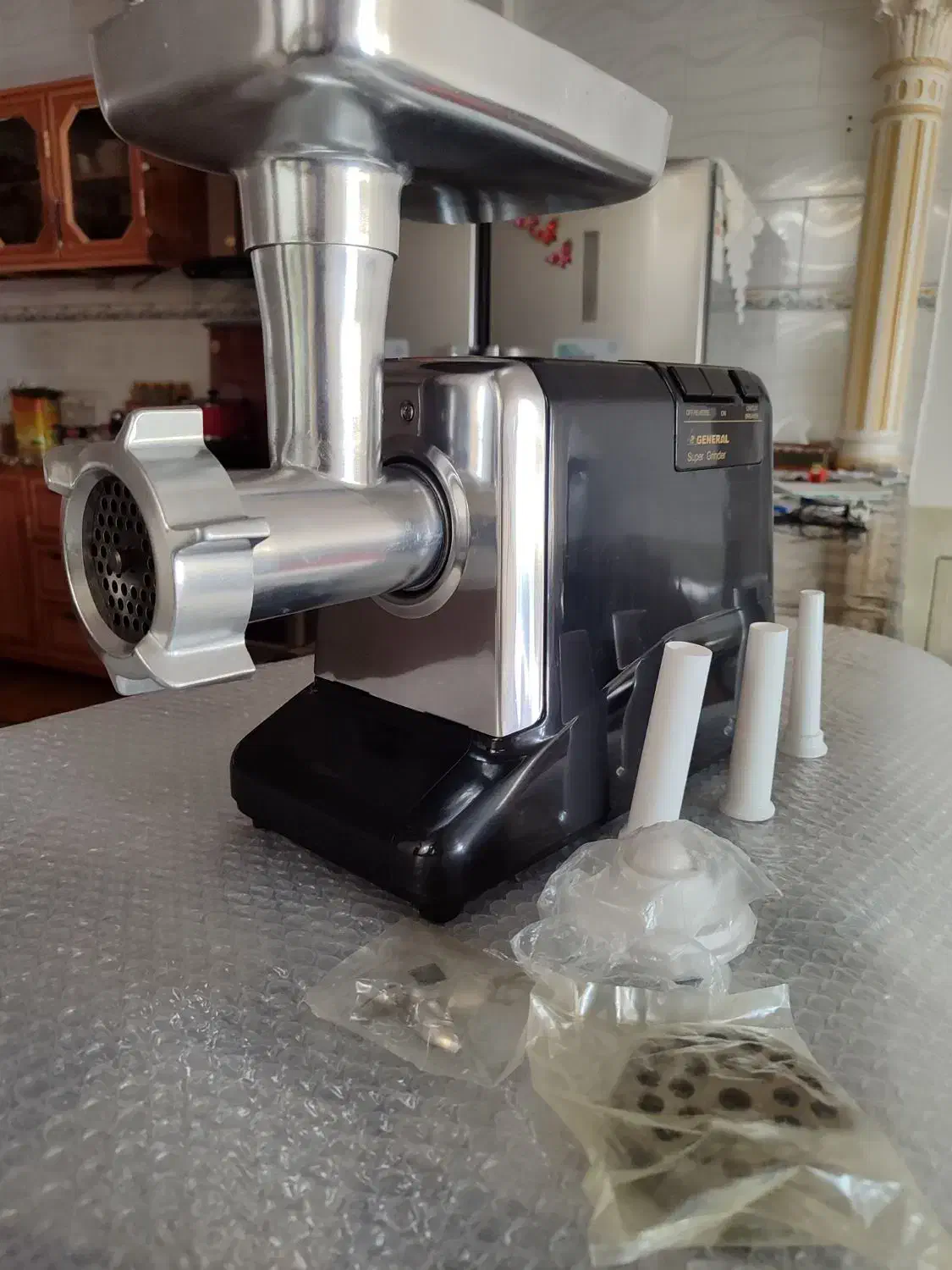 چرخ گوشت جنرال نو|خردکن، آسیاب، غذاساز|اصفهان, شیخ طوسی|دیوار