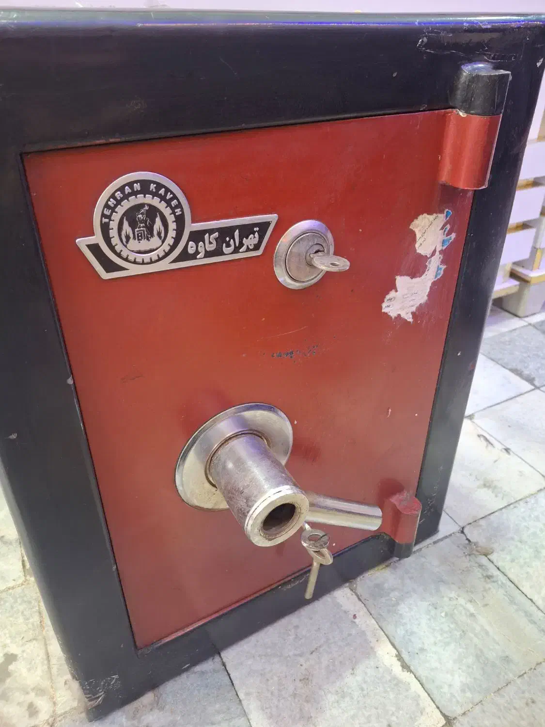 گاو صندوق  سالم تمیز روان تهران کاوه|فروشگاه و مغازه|تهران, مشیریه|دیوار