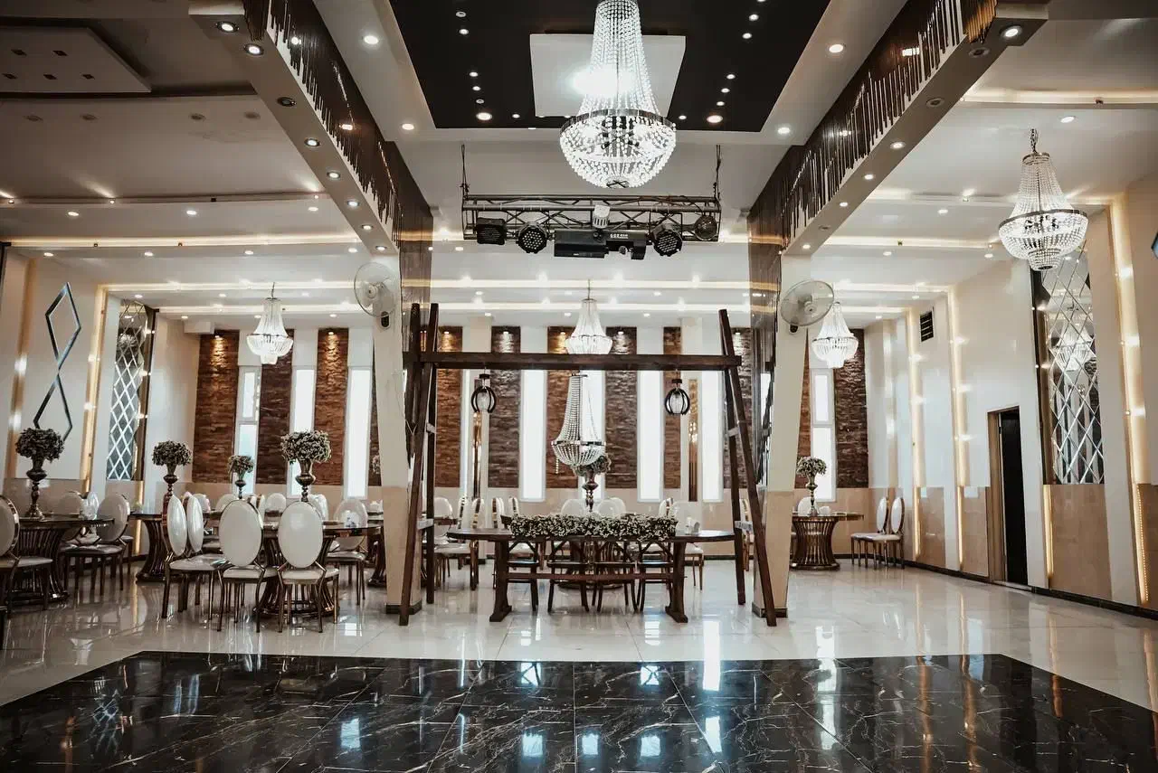 باغ تالار زیبا بدون ورودی بله برون عقد عروسی|خدمات پذیرایی، مراسم|فردیس, فردیس|دیوار