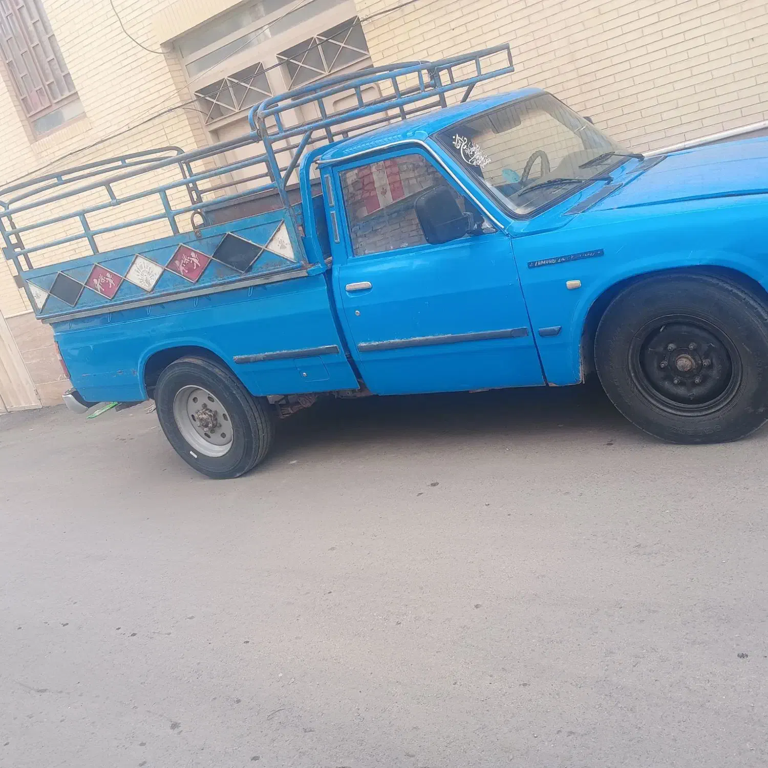 نیسان مدل 90|خودرو سواری و وانت|یزد, |دیوار