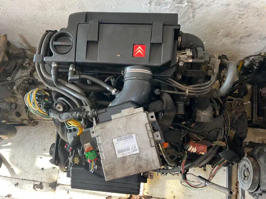 موتور و بدنه نیسان رنو تویوتا کیا|قطعات یدکی و لوازم جانبی|بندر گناوه, |دیوار