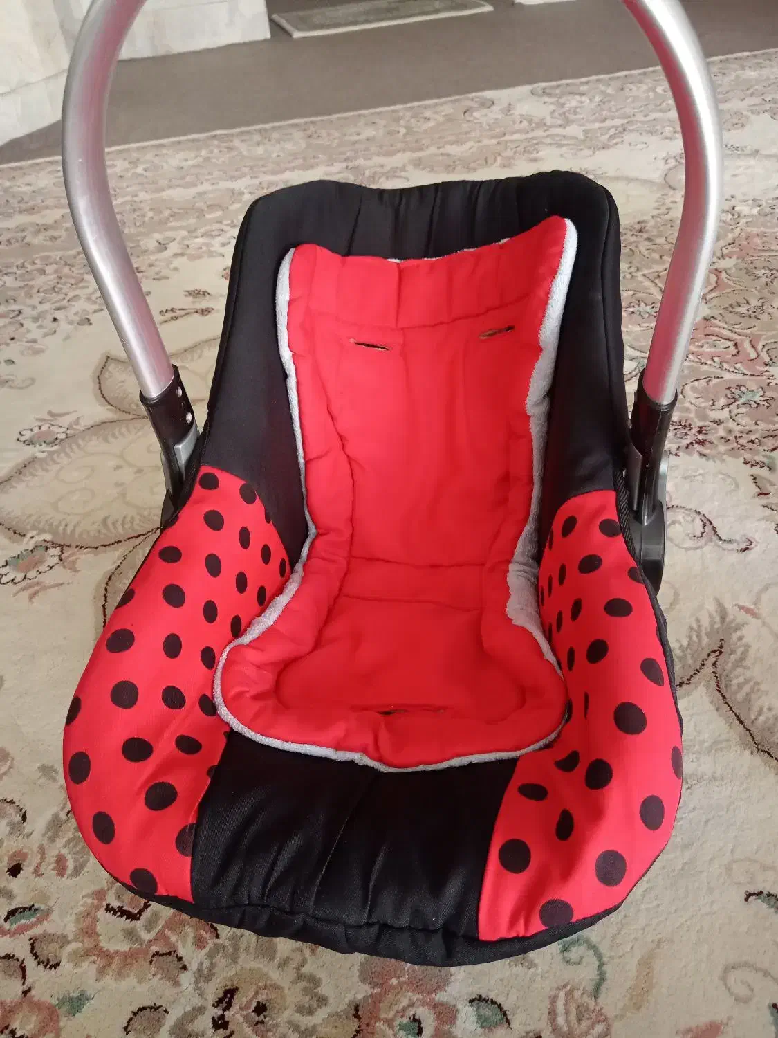 کریر|کالسکه و لوازم جانبی|نجف‌آباد, طالقانی|دیوار