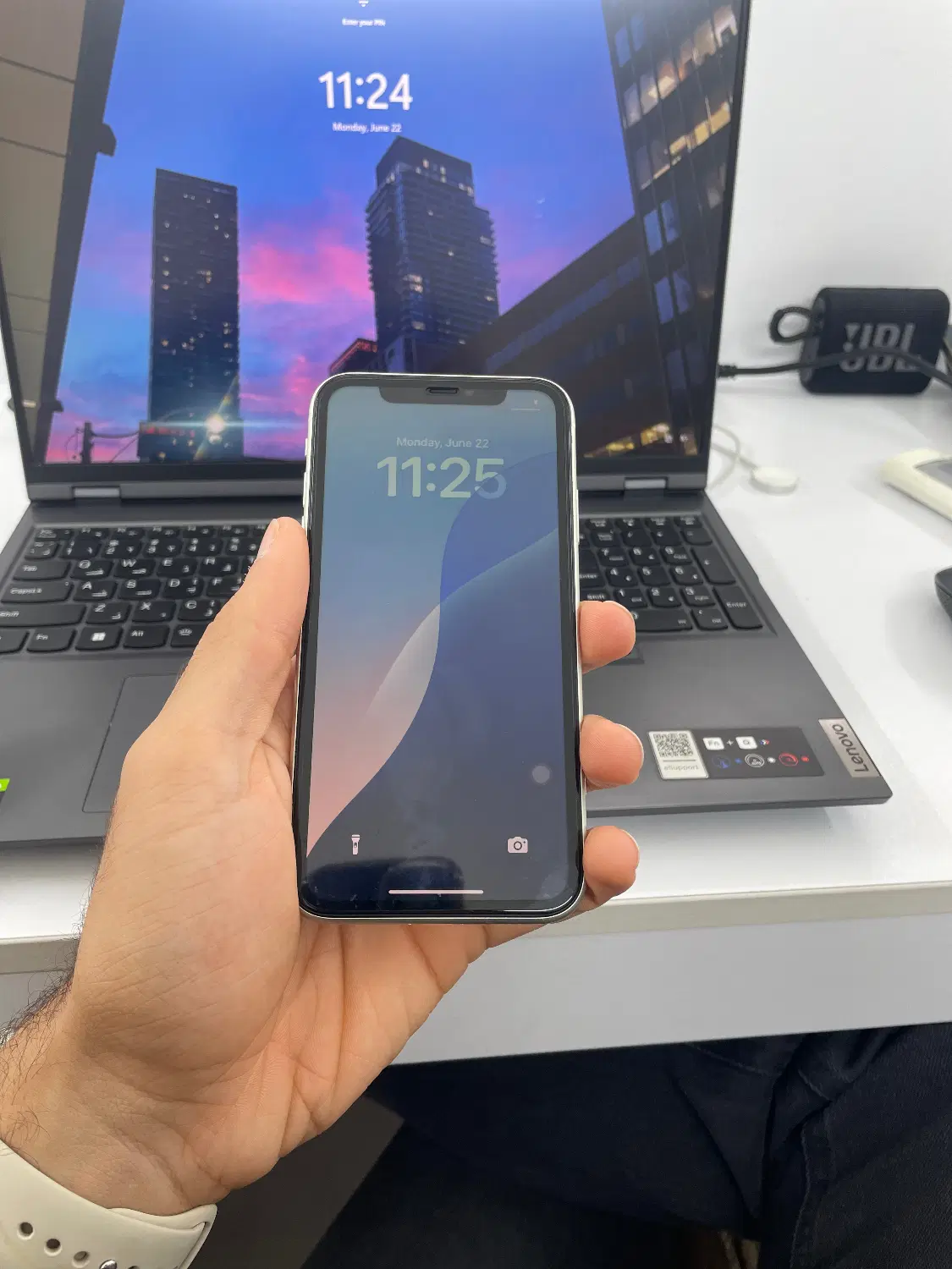 iphone 11 64g|موبایل|امیرکلا, |دیوار