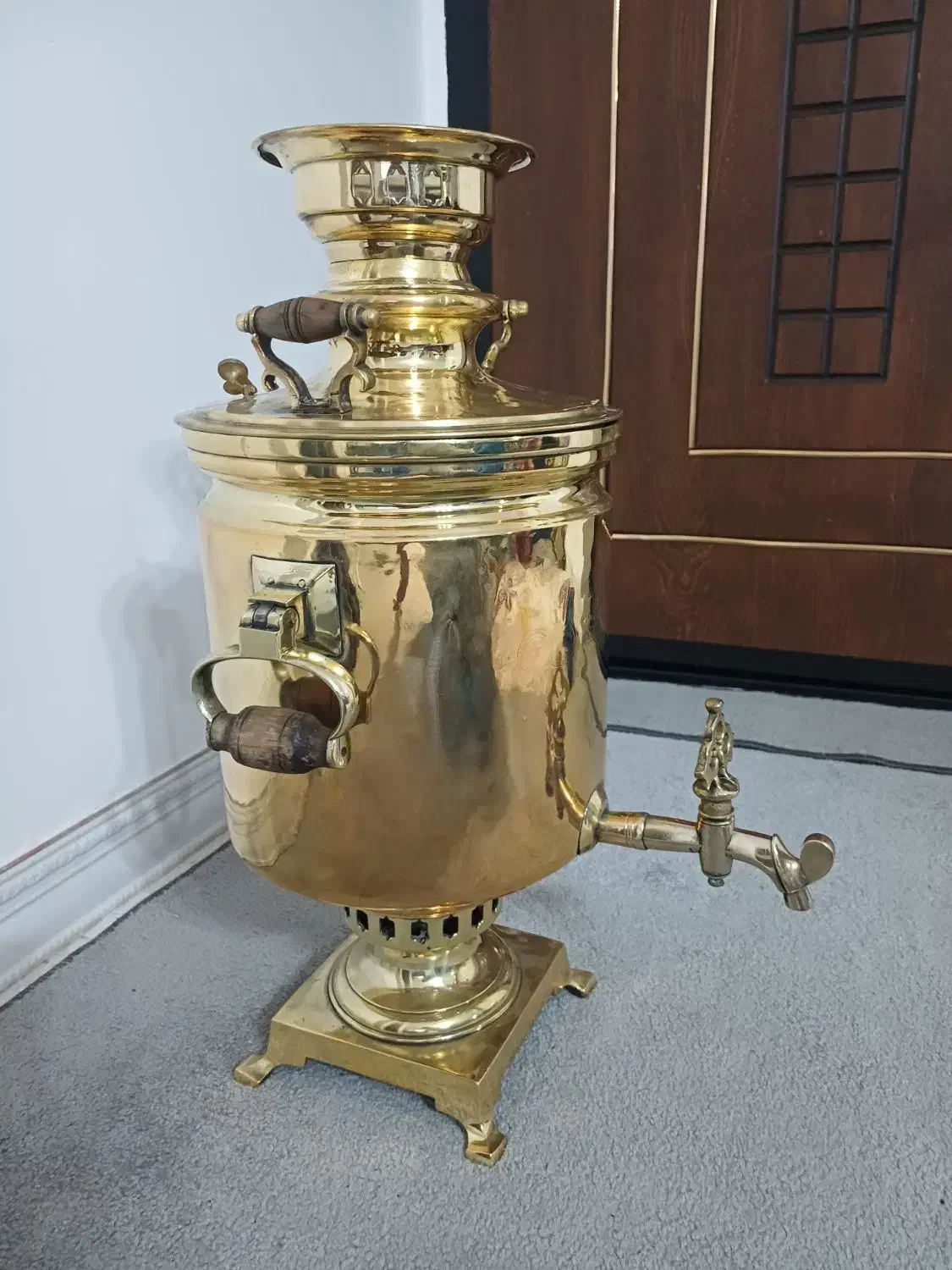 سماورذغالی|کلکسیون اشیاء عتیقه|خرمدره, |دیوار