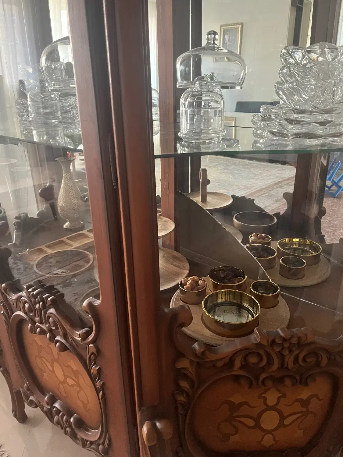 بوفه|بوفه، ویترین، کنسول|تهران, آبشار تهران (دریاچه)|دیوار