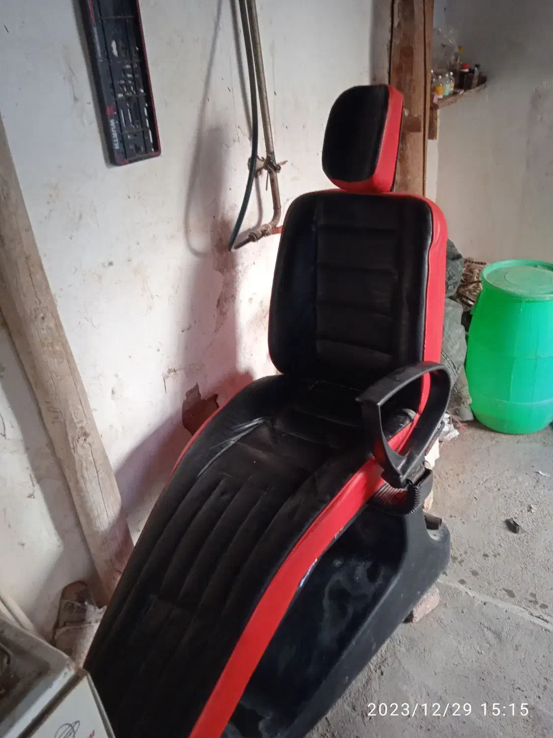 صندلی و|صندلی و نیمکت|آذرشهر, |دیوار