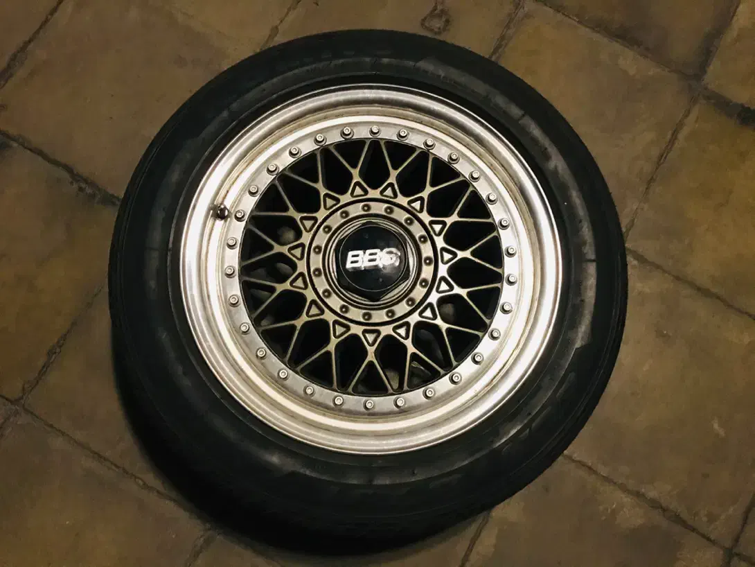 رینگ bbs واگزوز کرکره عقب فابریک گلف mk2 آئودی ۱۰۰|قطعات یدکی و لوازم جانبی|تهران, فتح|دیوار