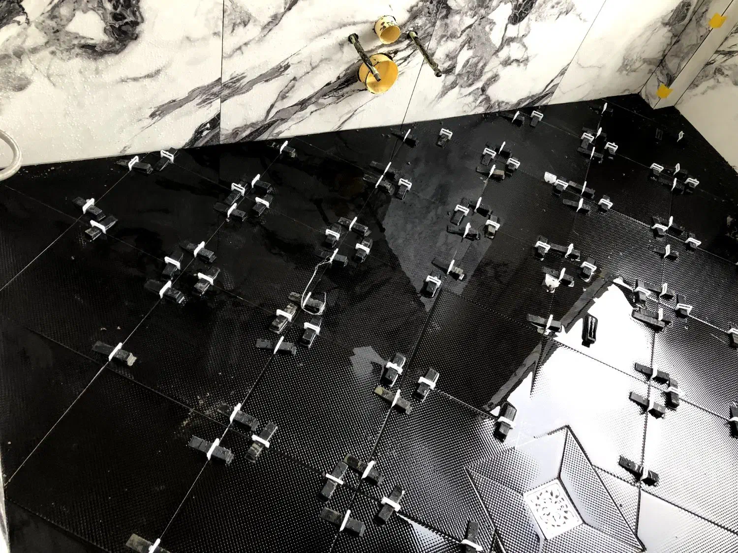 کاشیکاری حرفه ایی|خدمات پیشه و مهارت|لاهیجان, کوی زمانی|دیوار