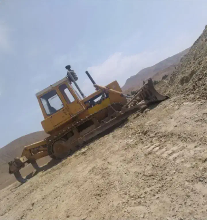 اجاره بلدوزر دی ۷و ۸|خودرو سنگین|میانه, |دیوار