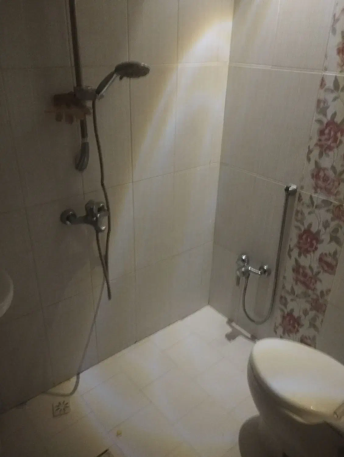 اجاره آپارتمان روزانه و ساعتی|اجارهٔ کوتاهمدت آپارتمان و سوئیت|تهران, هرندی|دیوار