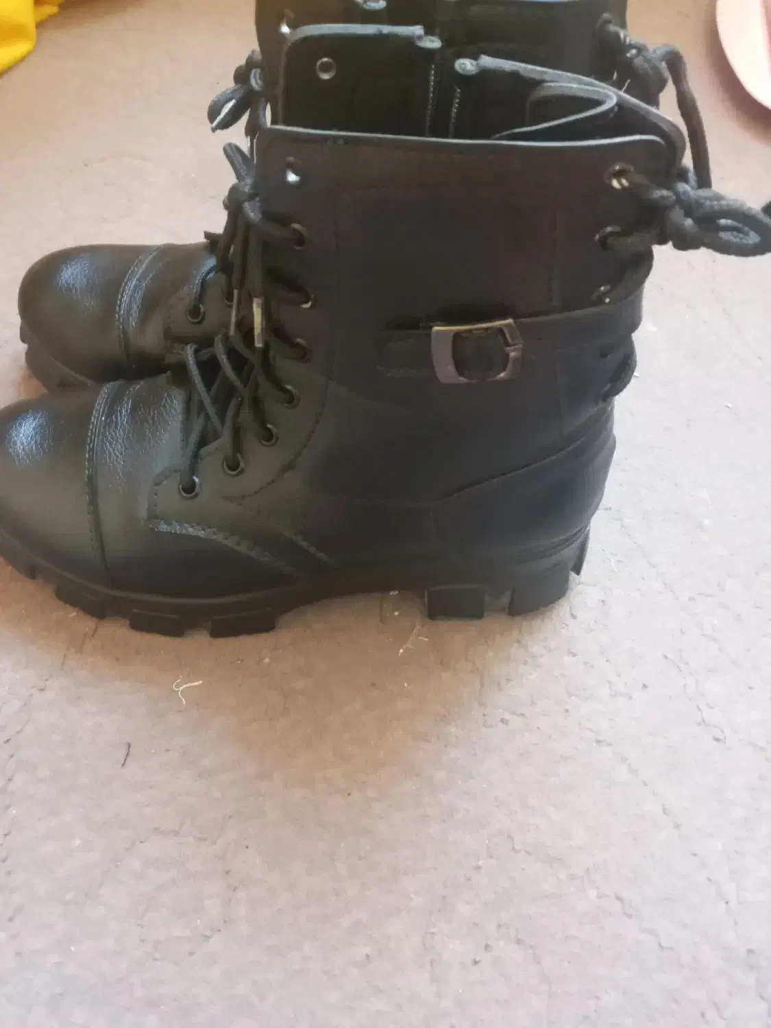 پوتین نیم ساق|کیف، کفش، کمربند|بجنورد, |دیوار