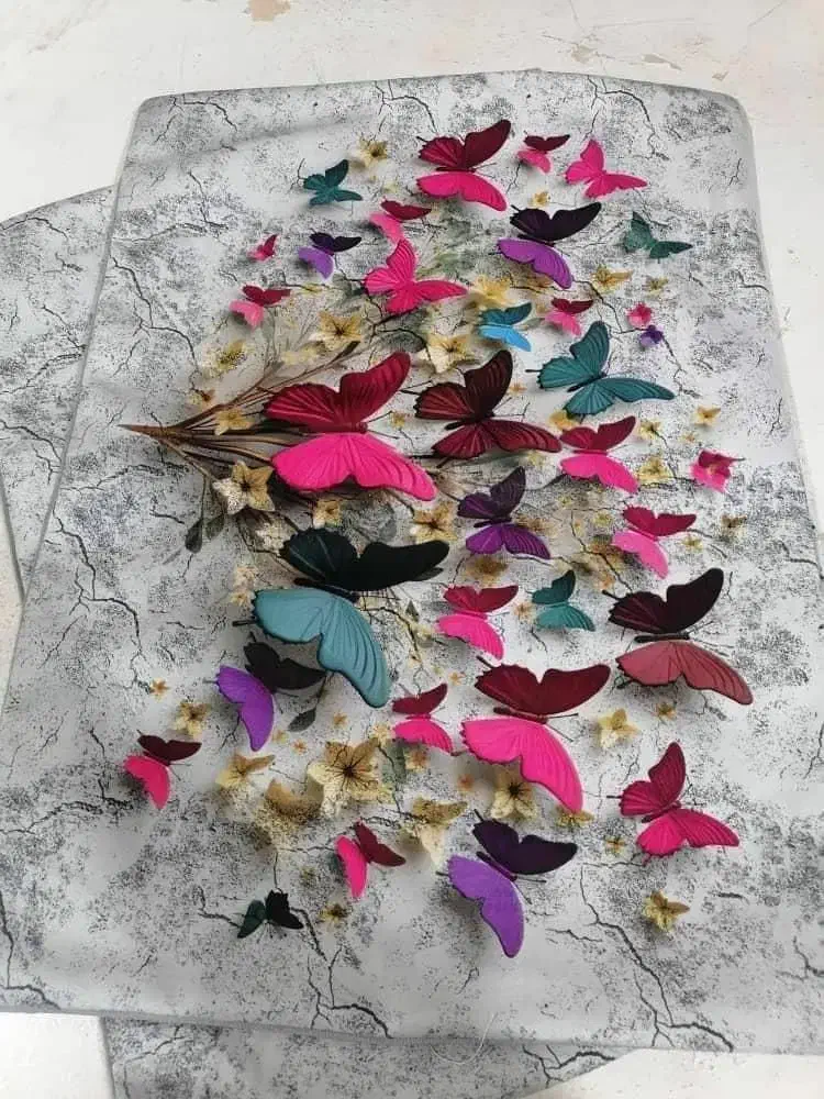 روبالشی|رختخواب، بالش، پتو|سلماس, |دیوار