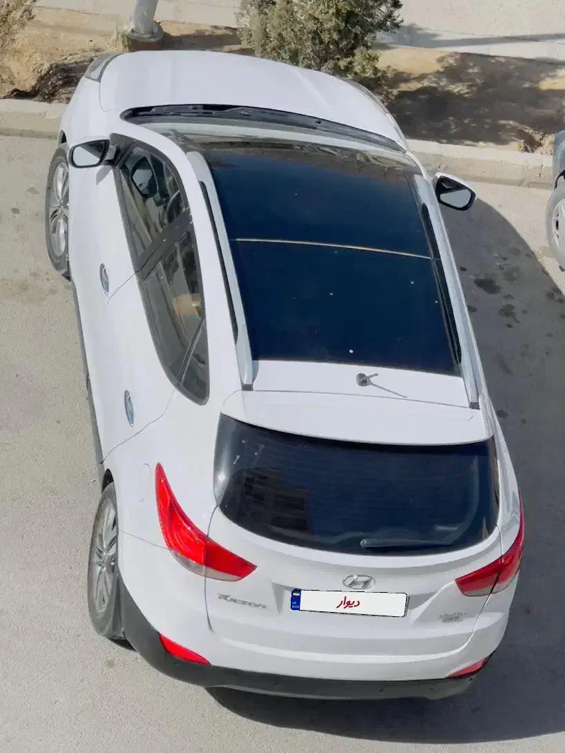 توسان ۲۰۱۴ سفید|خودرو سواری و وانت|اصفهان, شفق|دیوار