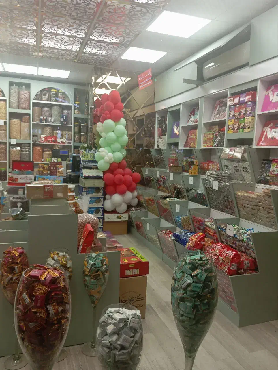 واگذاری مغازه با اجناس در بهترین نقطه دیلمان|اجارهٔ مغازه و غرفه|رشت, دیلمان|دیوار