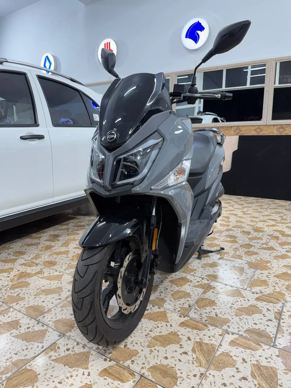 sym j200|موتورسیکلت|تبریز, |دیوار